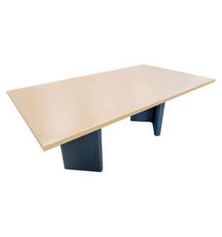 Mesa-De-Juntas